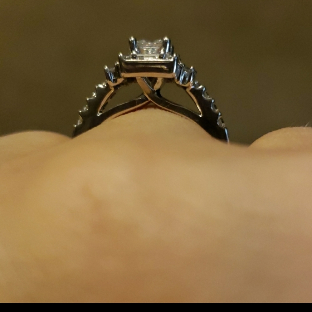Diamond ring - Picture 4 of 7